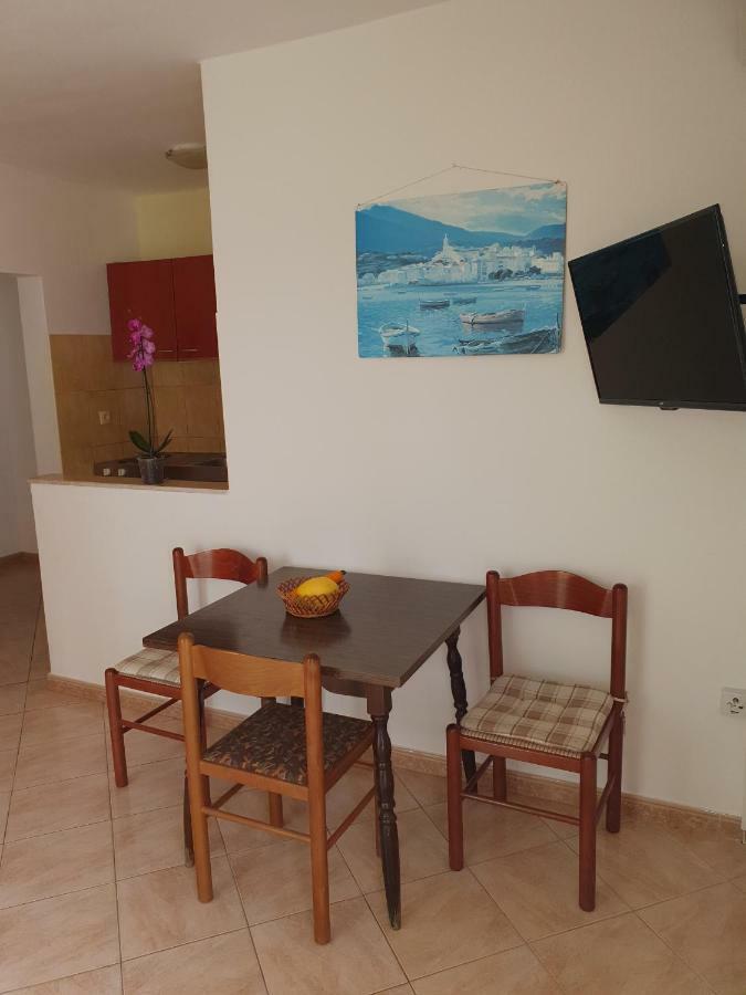 Apartments Slavica Rab Town Eksteriør billede